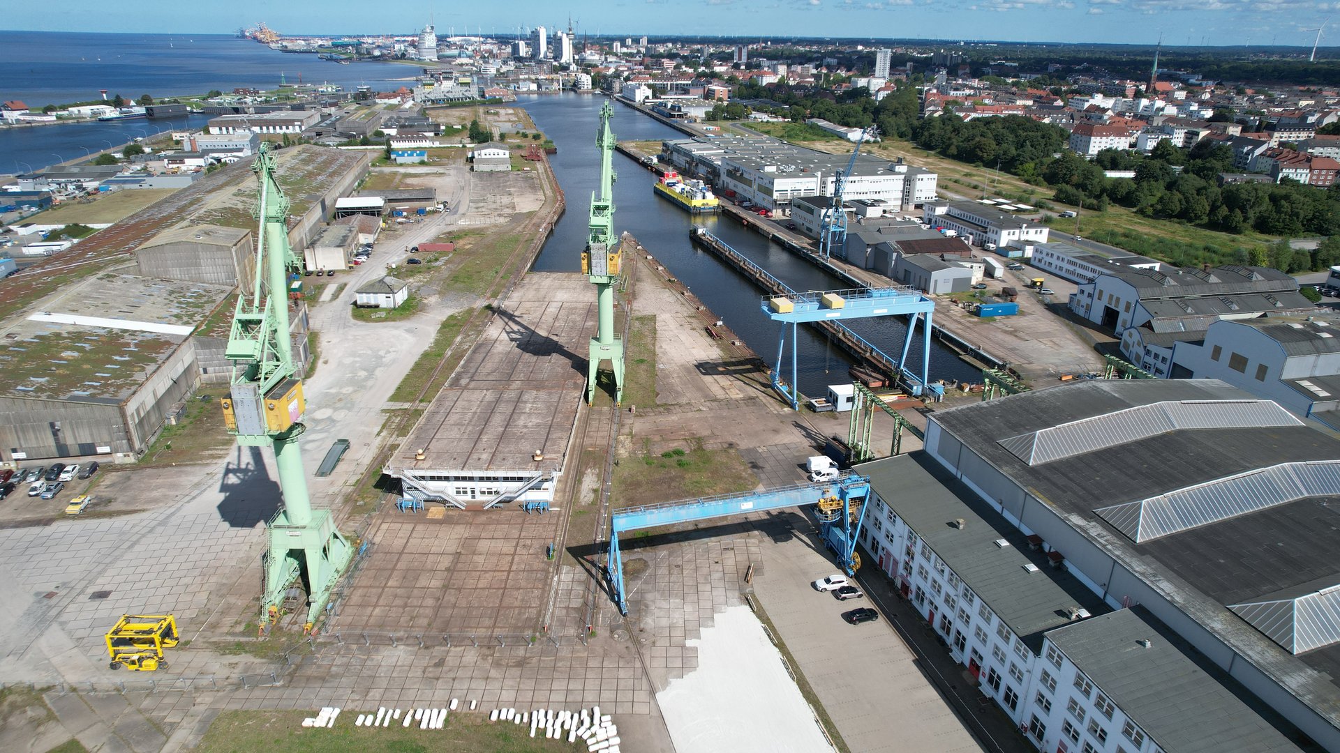 Werftquartier – Grüner Finger // ehemalige Schiffbauhalle
